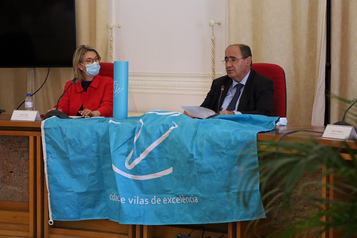 Sul Informação - Faro recebeu Bandeira de Cidades e Vilas de Excelência – Nível IV