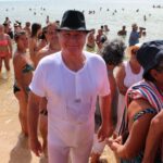 Sul Informação - A serra voltou a descer ao mar para tomar um Banho Santo na Manta Rota