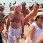Sul Informação - A serra voltou a descer ao mar para tomar um Banho Santo na Manta Rota
