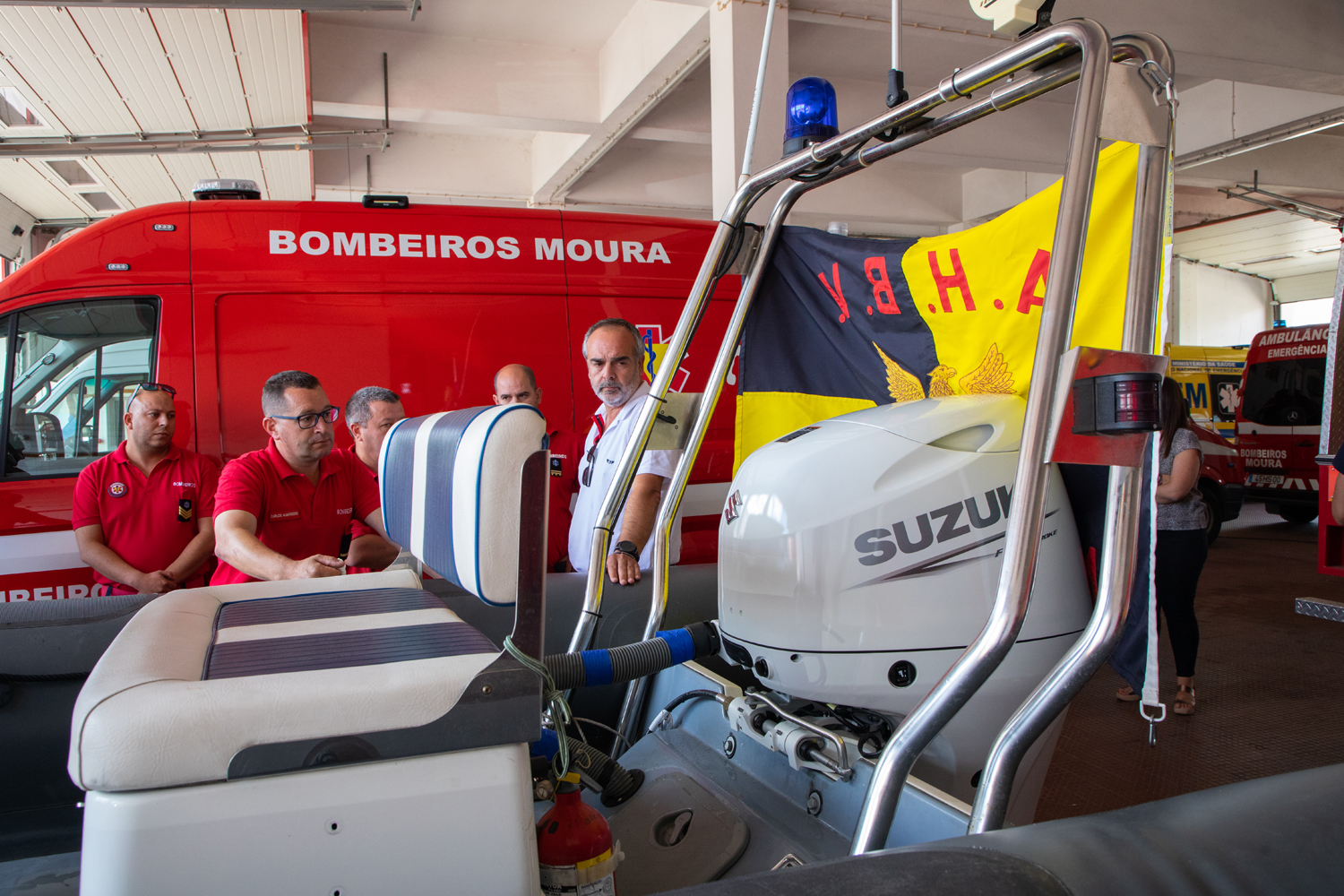 Sul Informação - Moura entregou motor para embarcação dos Bombeiros Voluntários