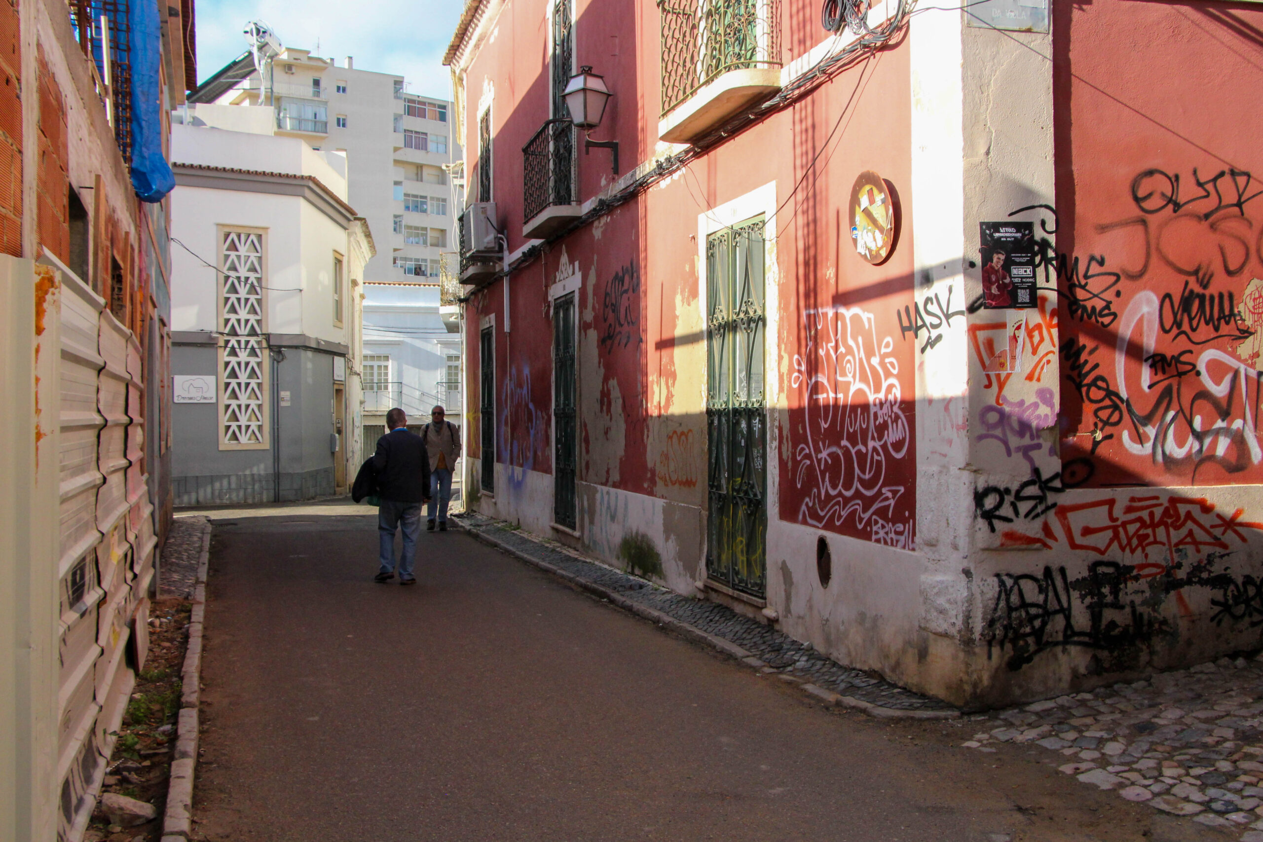 Sul Informação - Quando diversão noturna e moradores coabitam há «uma equação difícil para resolver»