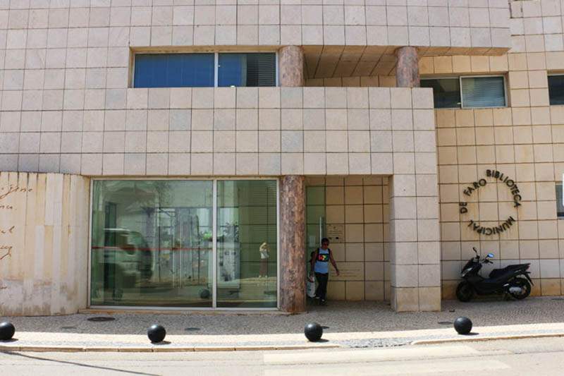 Sul Informação - Biblioteca de Faro passa a integrar rede da UNESCO