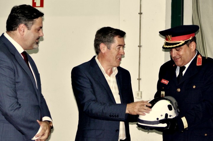 Sul Informação - Bombeiros de Monchique receberam equipamentos, mas faltam ambulâncias