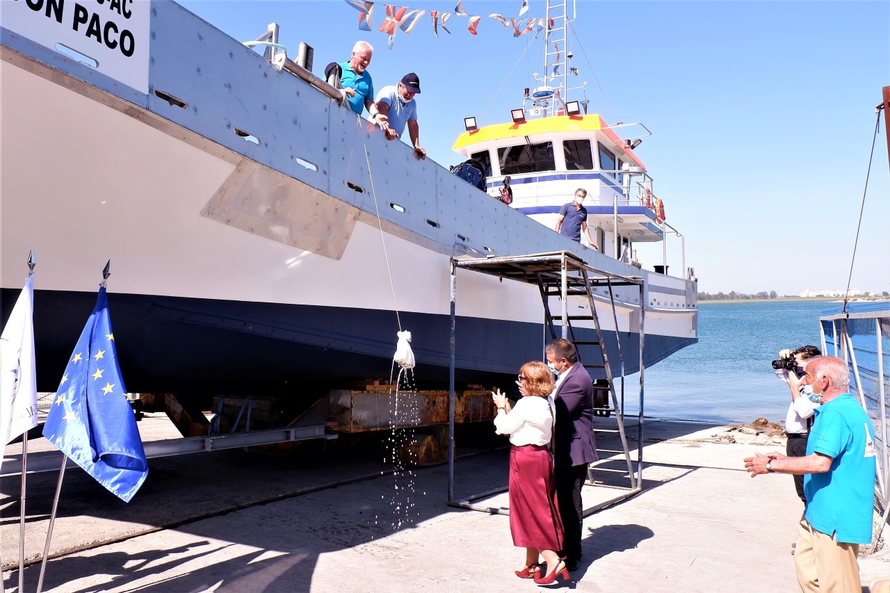 Sul Informação - Novo barco da Real Atunara foi feito no Algarve e já navega
