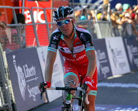 Sul Informação - Equipa de ciclismo Banco BIC/Carmim disputa Tour de Taihu Lake na China