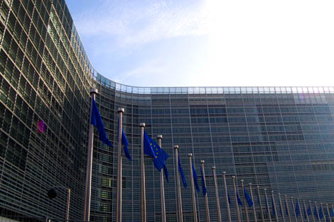 Sul Informação - Comissão Europeia quer grandes empresas mais transparentes