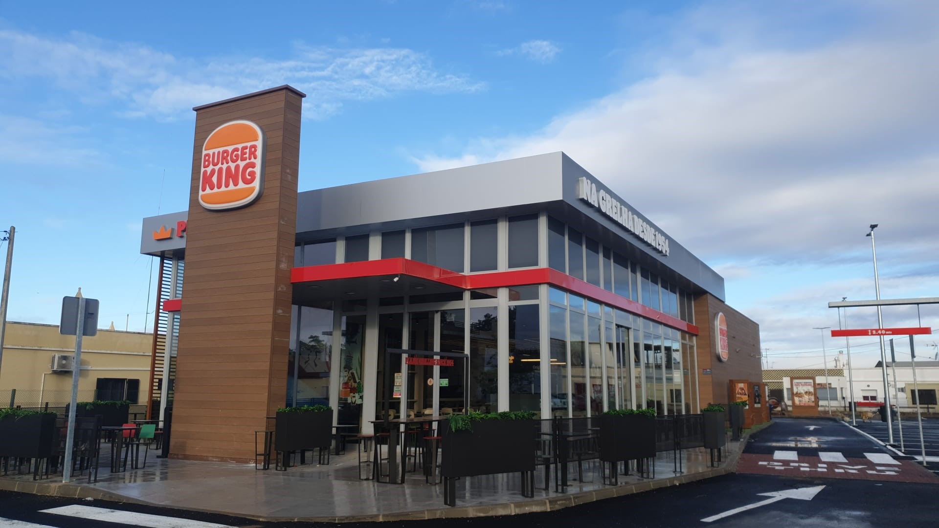 Sul Informação - Já abriu o Burger King de Vila Real de Santo António
