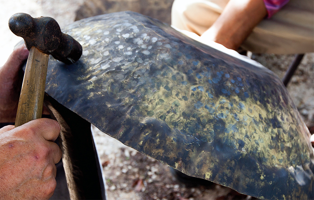 Sul Informação - «Loulé Criativo» promove curso de Caldeireiro para reativar profissão extinta