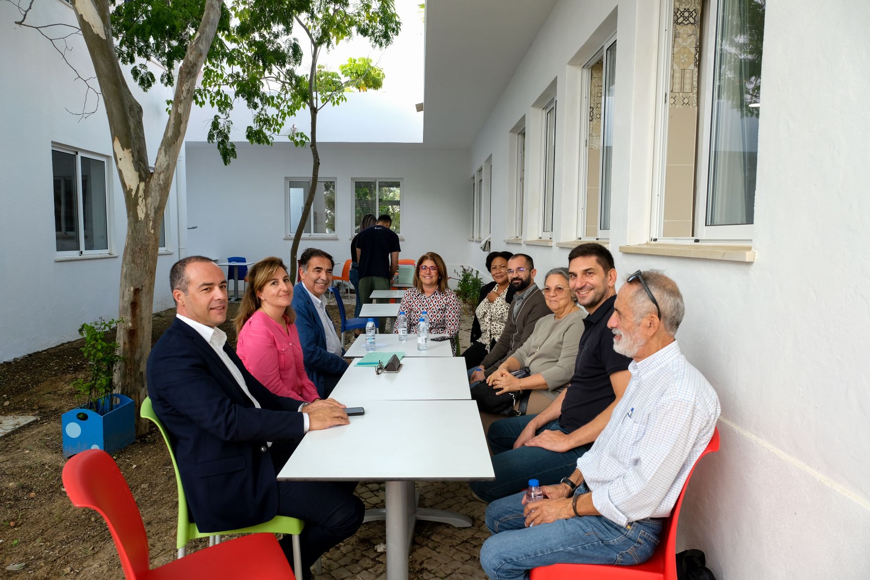 Sul Informação - CCDR, Segurança Social e Município de Faro visitam CAES e horta comunitária do Banco Alimentar