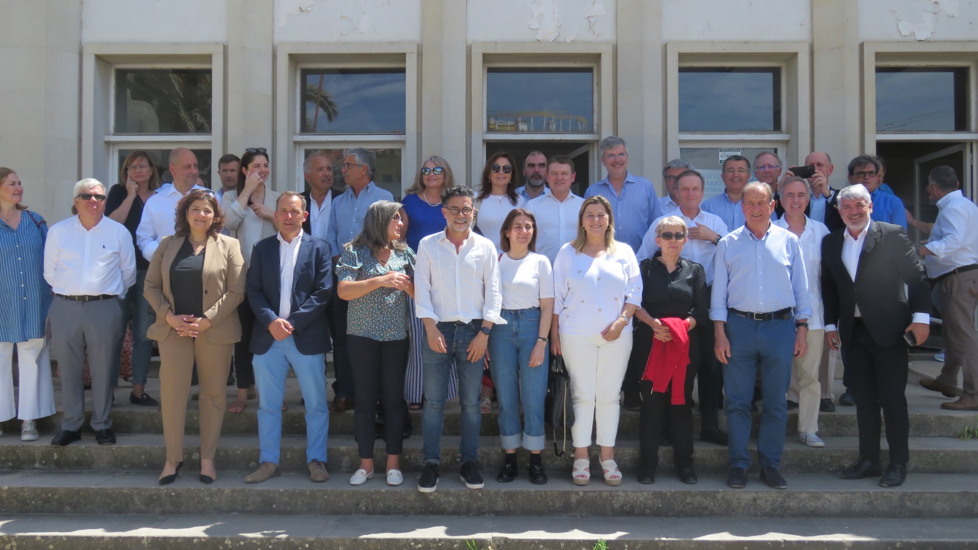 Sul Informação - Deputados foram a Tavira conhecer riquezas e projetos do Posto Agrário