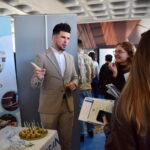Sul Informação - Mais de três dezenas de empresas estiveram presentes na Feira de Estágios da UAlg