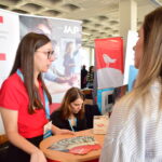 Sul Informação - Mais de três dezenas de empresas estiveram presentes na Feira de Estágios da UAlg