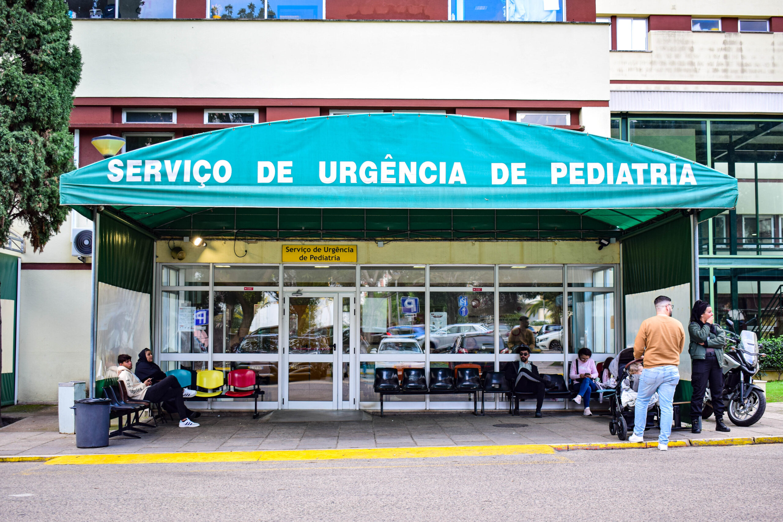 Sul Informação - Urgência Pediátrica de Faro encerrada das 9h00 de domingo às 9h00 de segunda-feira