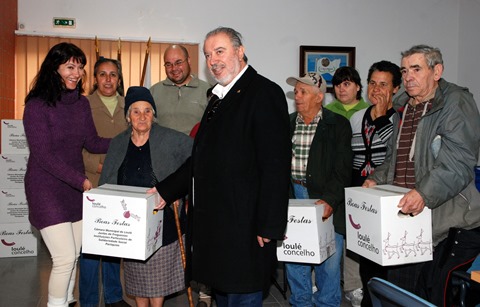 Sul Informação - Câmara de Loulé distribui 2 mil cabazes de natal até sexta-feira