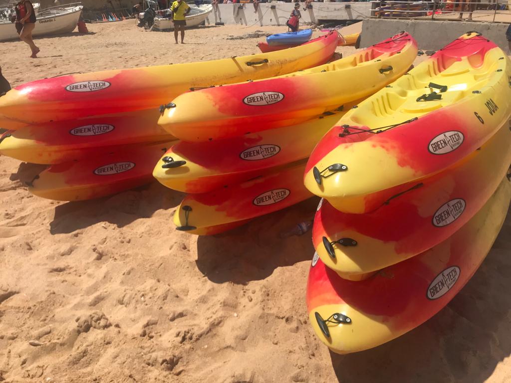 Sul Informação - Onze caiaques apreendidos na Praia de Benagil (Lagoa)