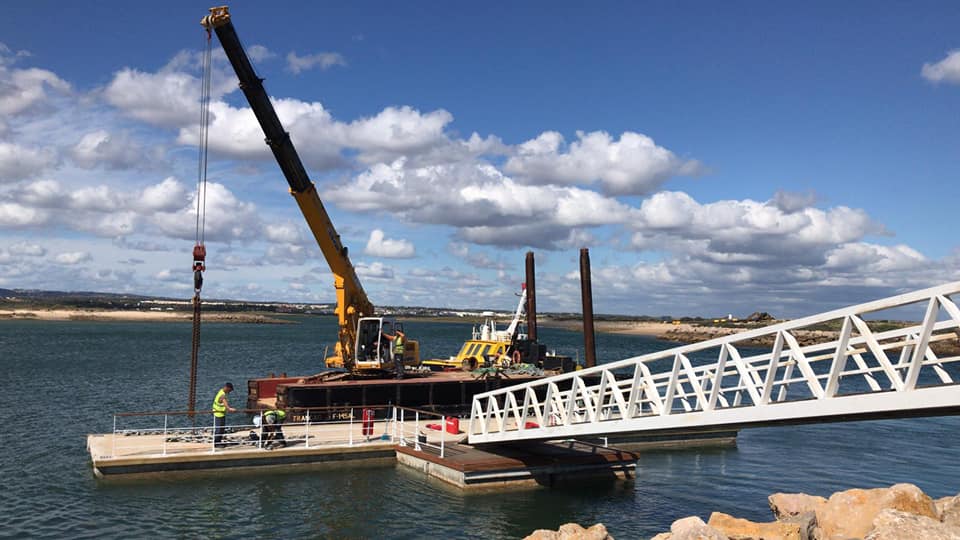 Sul Informação - Ilha de Tavira já tem cais provisório, enquanto novo é construído
