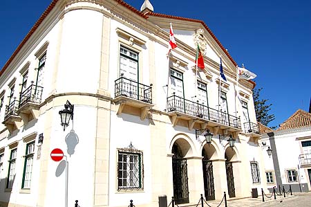 Sul Informação - Faro dá descontos no desporto e cultura às famílias numerosas