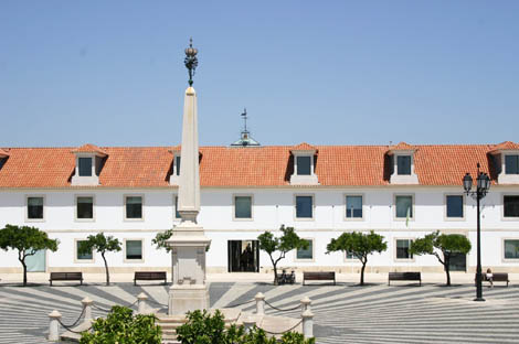 Sul Informação - Câmara de Vila Real de Santo António já poupou 1 milhão com Plano de Contenção Financeira