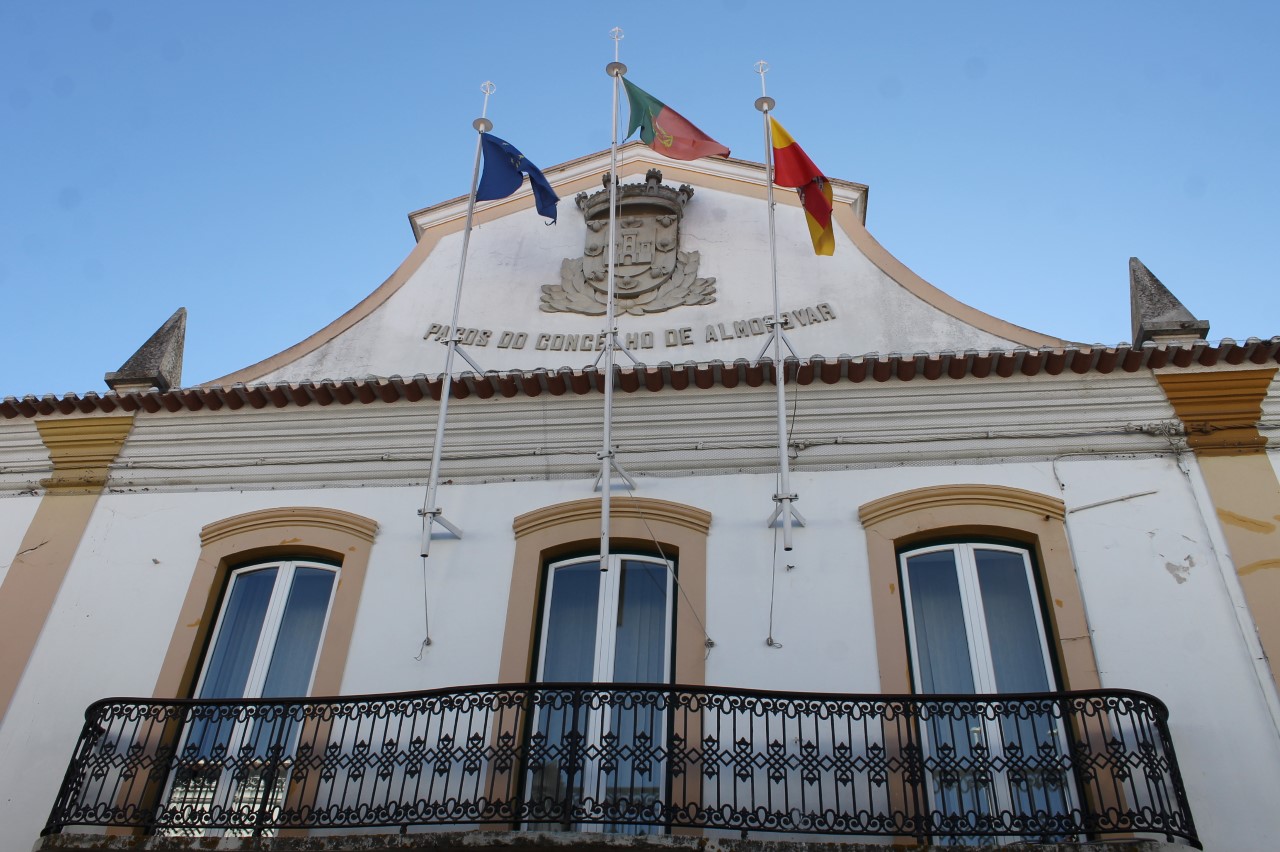 Sul Informação - Almodôvar cancela comemorações do 25 de Abril