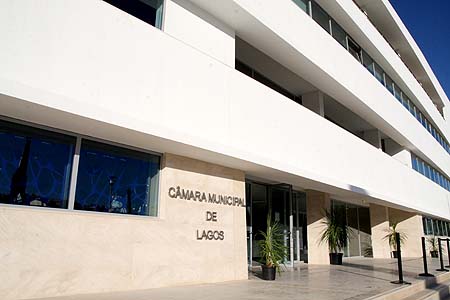 Sul Informação - Lagos reduz energia em edifícios, monumentos e iluminação pública para poupar 20%