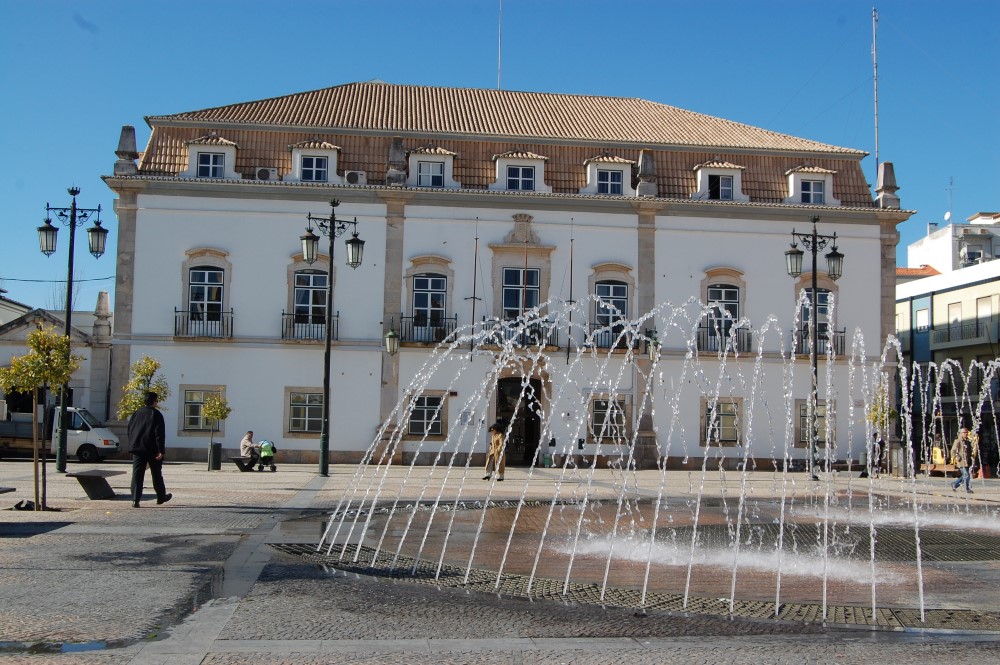 Sul Informação - Câmara de Portimão assina hoje contratos de apoio a associações
