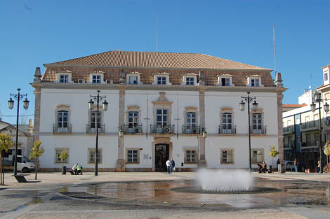 Sul Informação - Alteração dos estatutos da Portimão Urbis pode implicar despedimentos