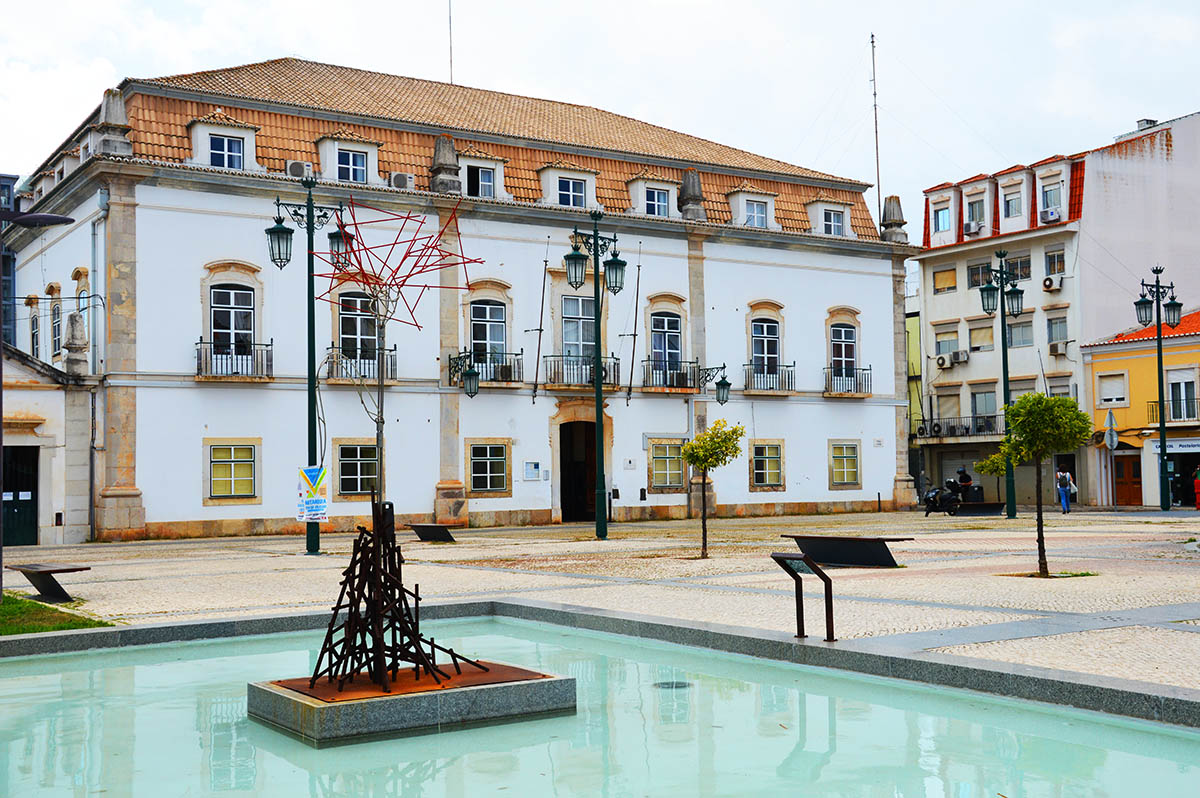 Sul Informação - Assembleia Municipal de Portimão discute e vota construção de habitação no Vale Lagar