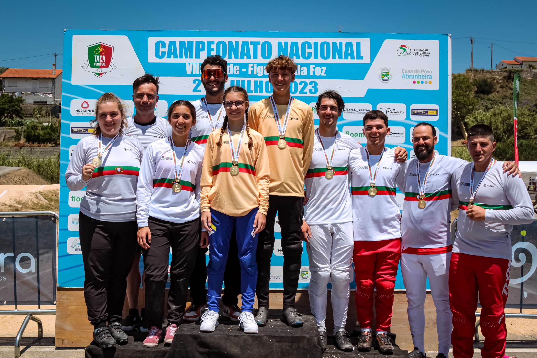 Sul Informação - Algarvios trazem títulos do Campeonato Nacional de BMX