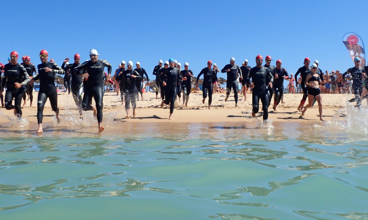 Sul Informação - Aquatlo: João Chagas e Gail King sagram-se campeões absolutos do Algarve