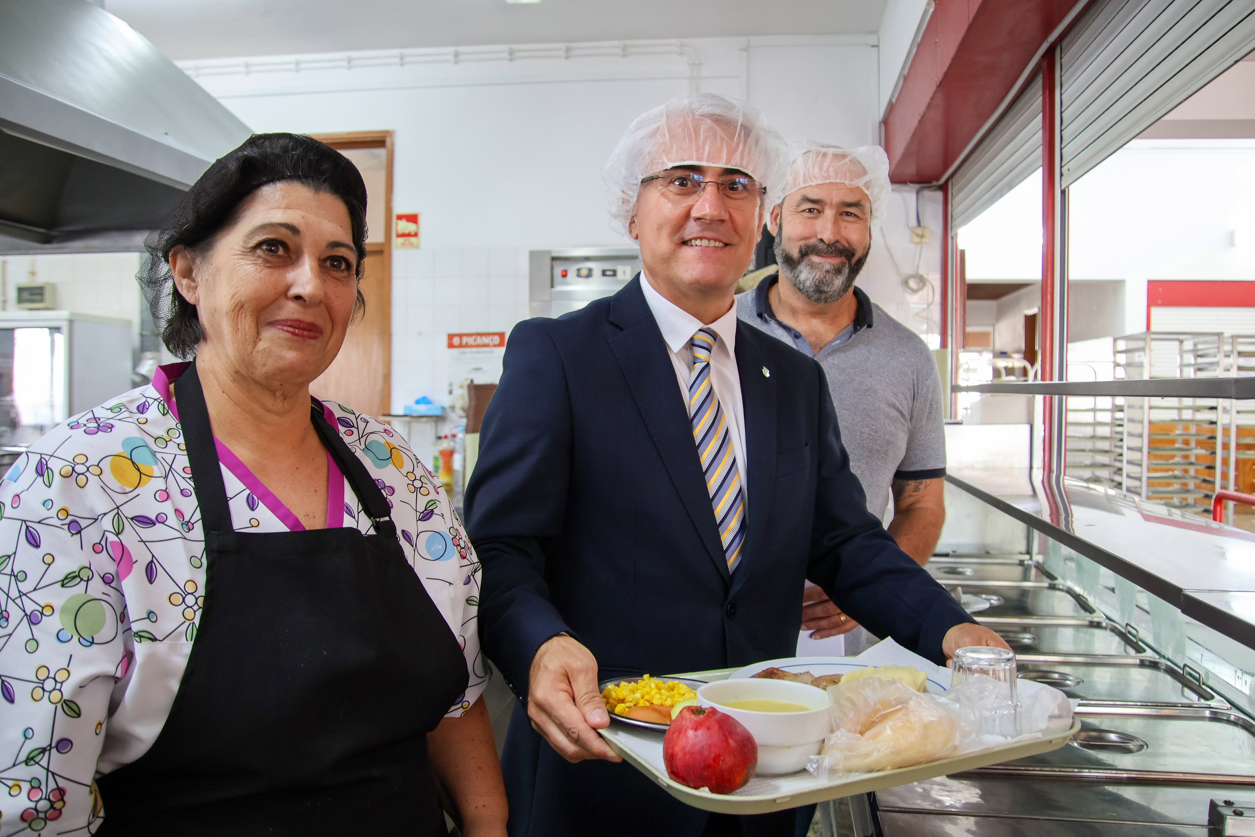 Sul Informação - Número de refeições servidas nas escolas de VRSA aumentou 90%