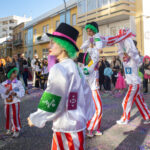 Sul Informação - Avenida encheu-se para aquele que foi o primeiro dia do Carnaval de Loulé