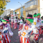 Sul Informação - Avenida encheu-se para aquele que foi o primeiro dia do Carnaval de Loulé