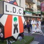 Sul Informação - Avenida encheu-se para aquele que foi o primeiro dia do Carnaval de Loulé