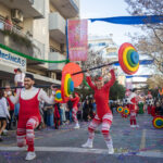 Sul Informação - Avenida encheu-se para aquele que foi o primeiro dia do Carnaval de Loulé