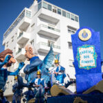 Sul Informação - Avenida encheu-se para aquele que foi o primeiro dia do Carnaval de Loulé