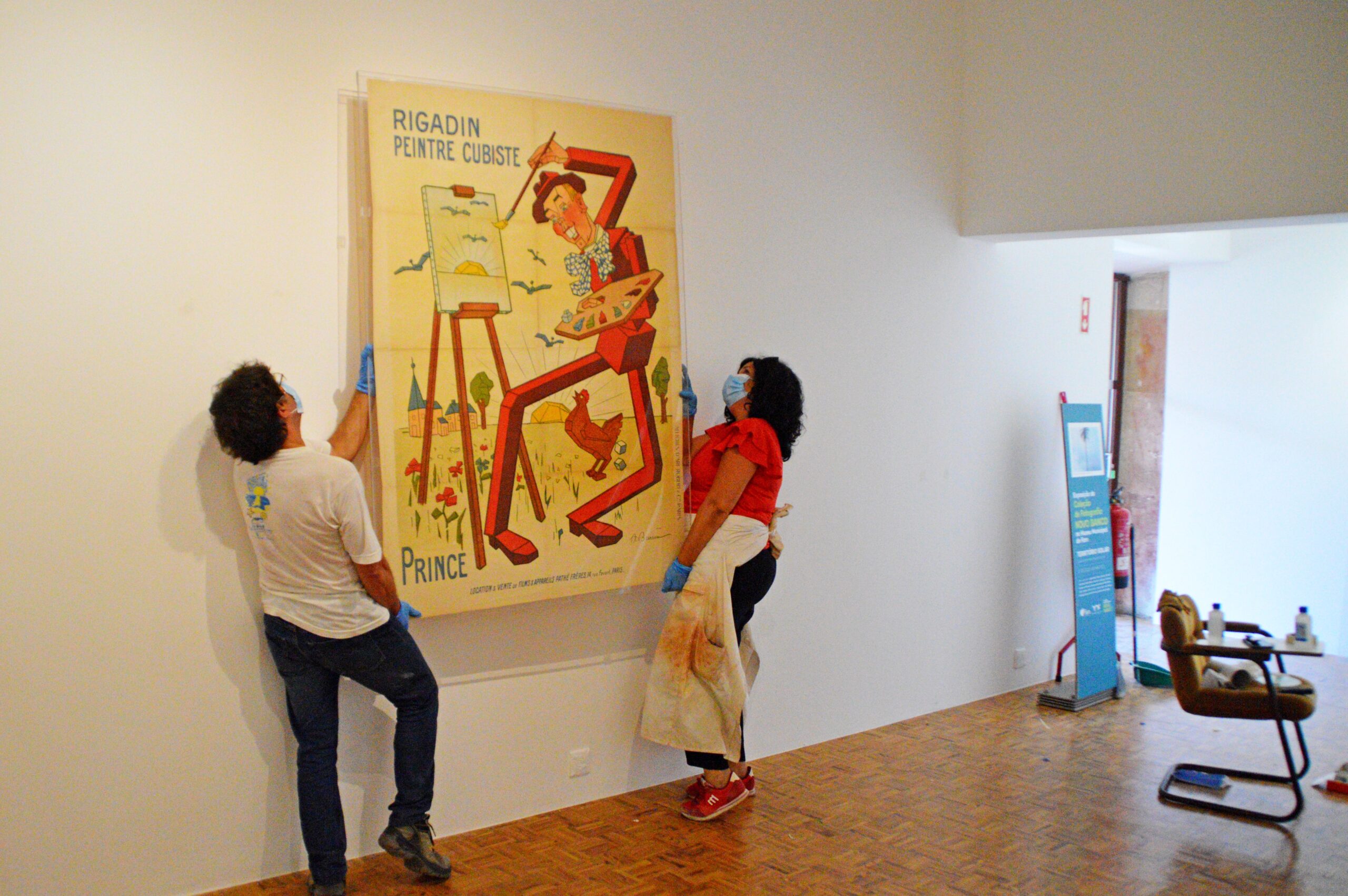 Sul Informação - “Foram-se” os filmes, ficaram os cartazes. «Peças de arte» vão estar expostas no Museu de Faro