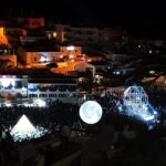 Sul Informação - Noite de enchente “black & white” na Praia do Carvoeiro