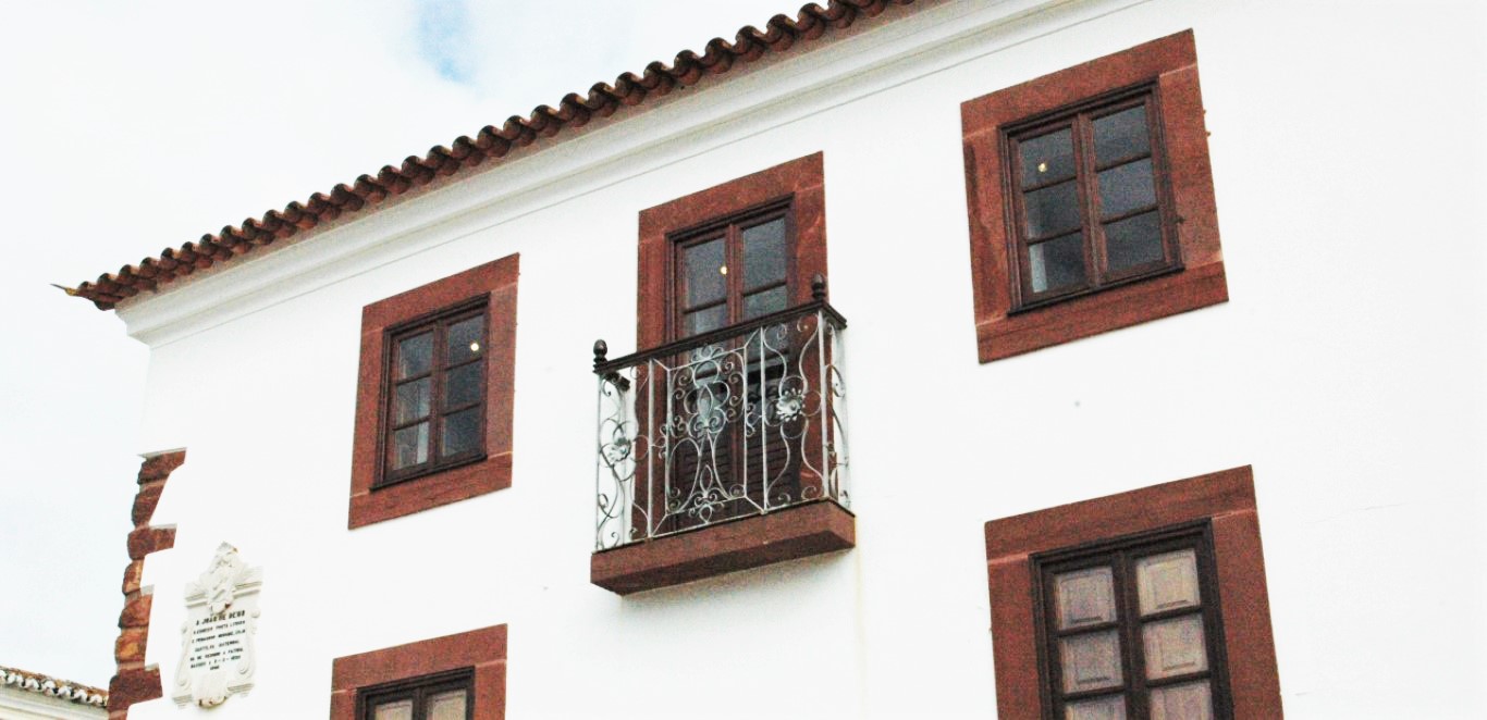 Sul Informação - “Silves Entre 4 Paredes” celebra aniversário de João de Deus