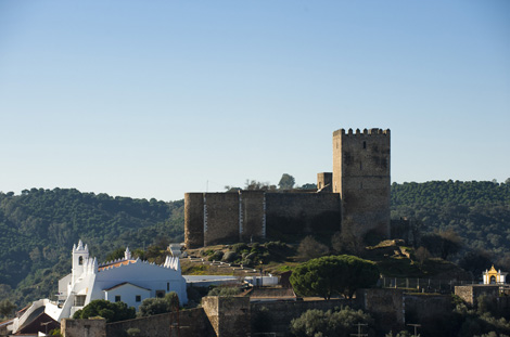 Sul Informação - Musealização do Castelo é mais uma pedra na construção do turismo cultural de Mértola