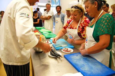 Sul Informação - Descubra mil e uma maneiras deliciosas de cozinhar (e comer) cavala nos mercados de todo o Algarve