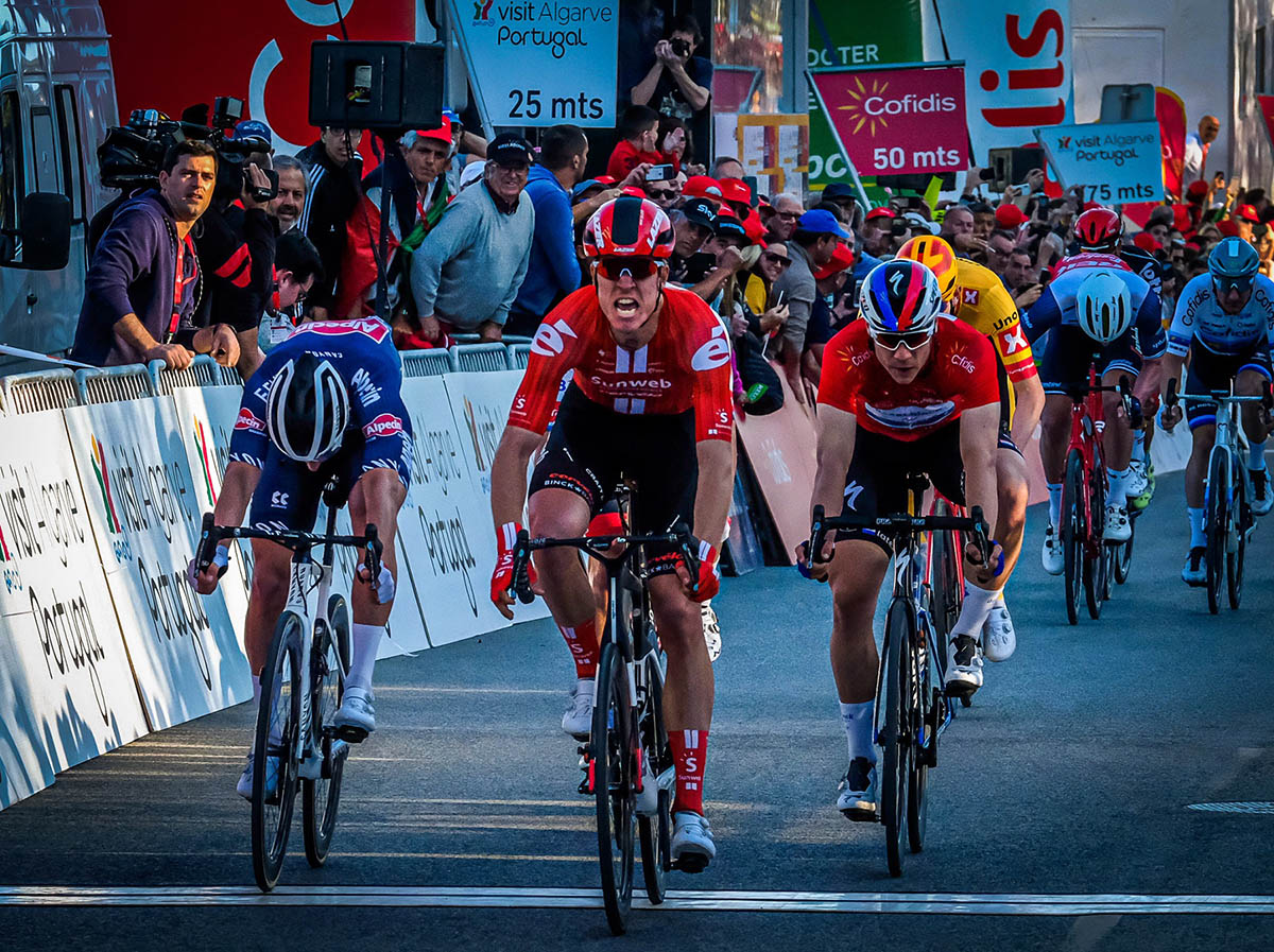 Sul Informação - Volta ao Algarve: Cees Bol (Team Sunweb) ganha 3ª etapa ao sprint