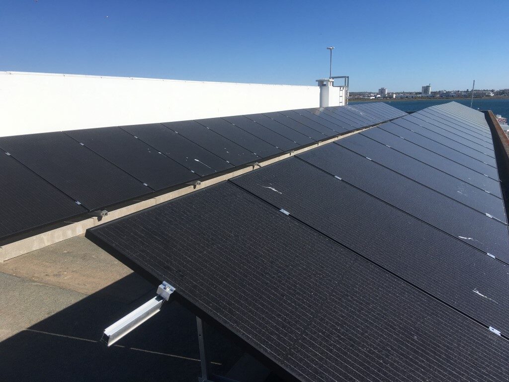 Sul Informação - VRSA tem a primeira central fotovoltaica instalada nos portos de pesca nacionais