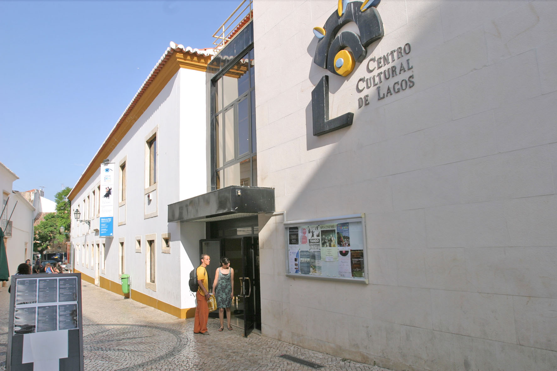 Sul Informação - Centro Cultural de Lagos encerra temporariamente