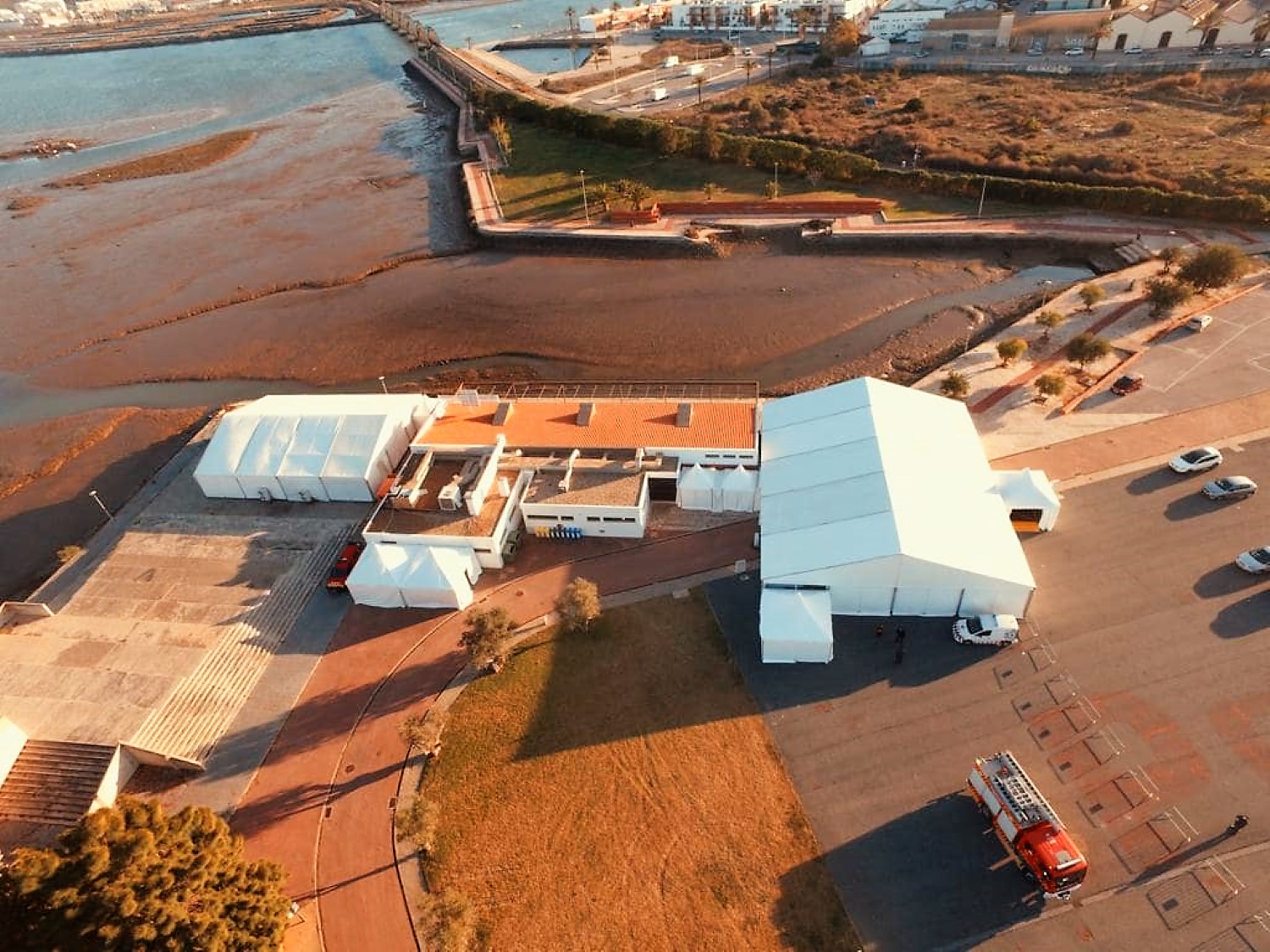 Sul Informação - Portimão cria novo Centro de Vacinação no Parque de Feiras e Exposição