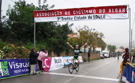 Sul Informação - Gaspar Gonçalves vence etapa e conquista camisola amarela  da Volta ao Município de Loulé