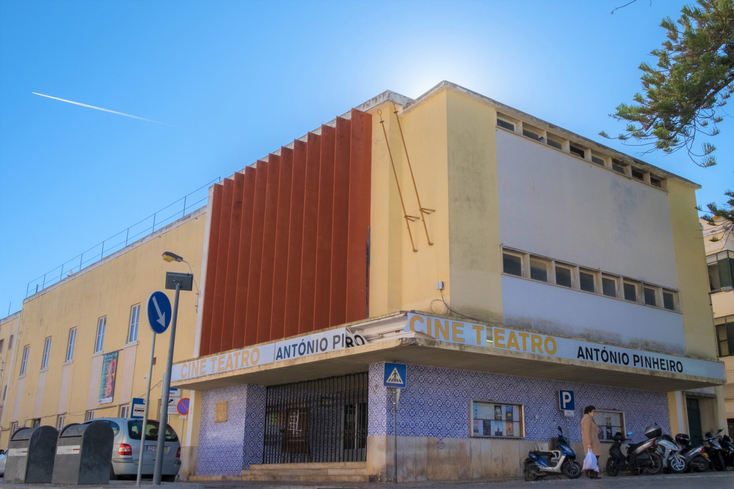 Sul Informação - Obras no Cine-Teatro António Pinheiro arrancam «em Março ou Abril»