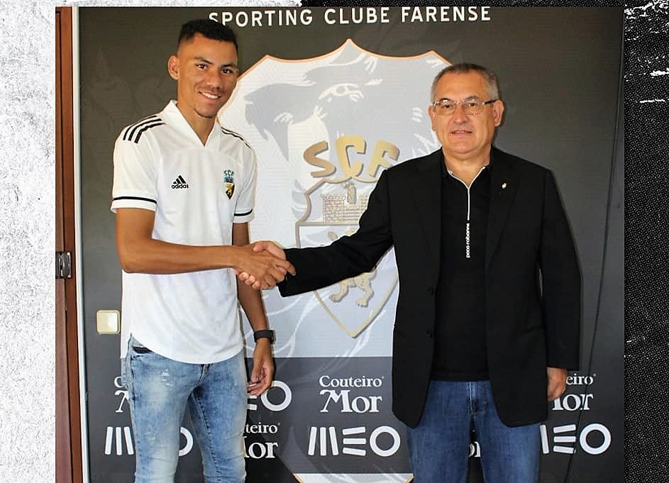 Sul Informação - Farense reforça meio-campo com Cláudio Falcão