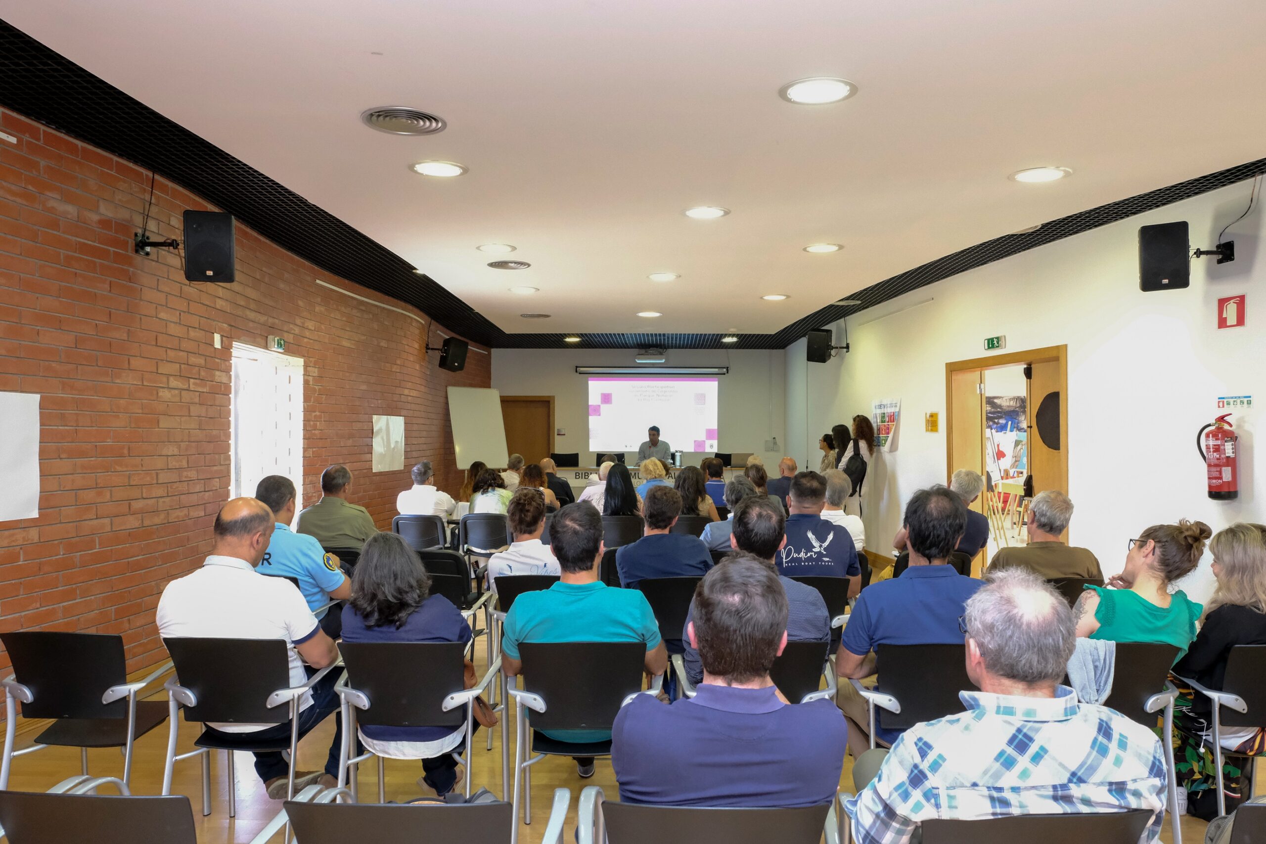 Sul Informação - Sessão participativa em Loulé propôs ideias para valorizar Ria Formosa