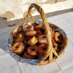 Sul Informação - Comida Esquecida levou comensais à horta do Senhor Álvaro para colher e cozinhar