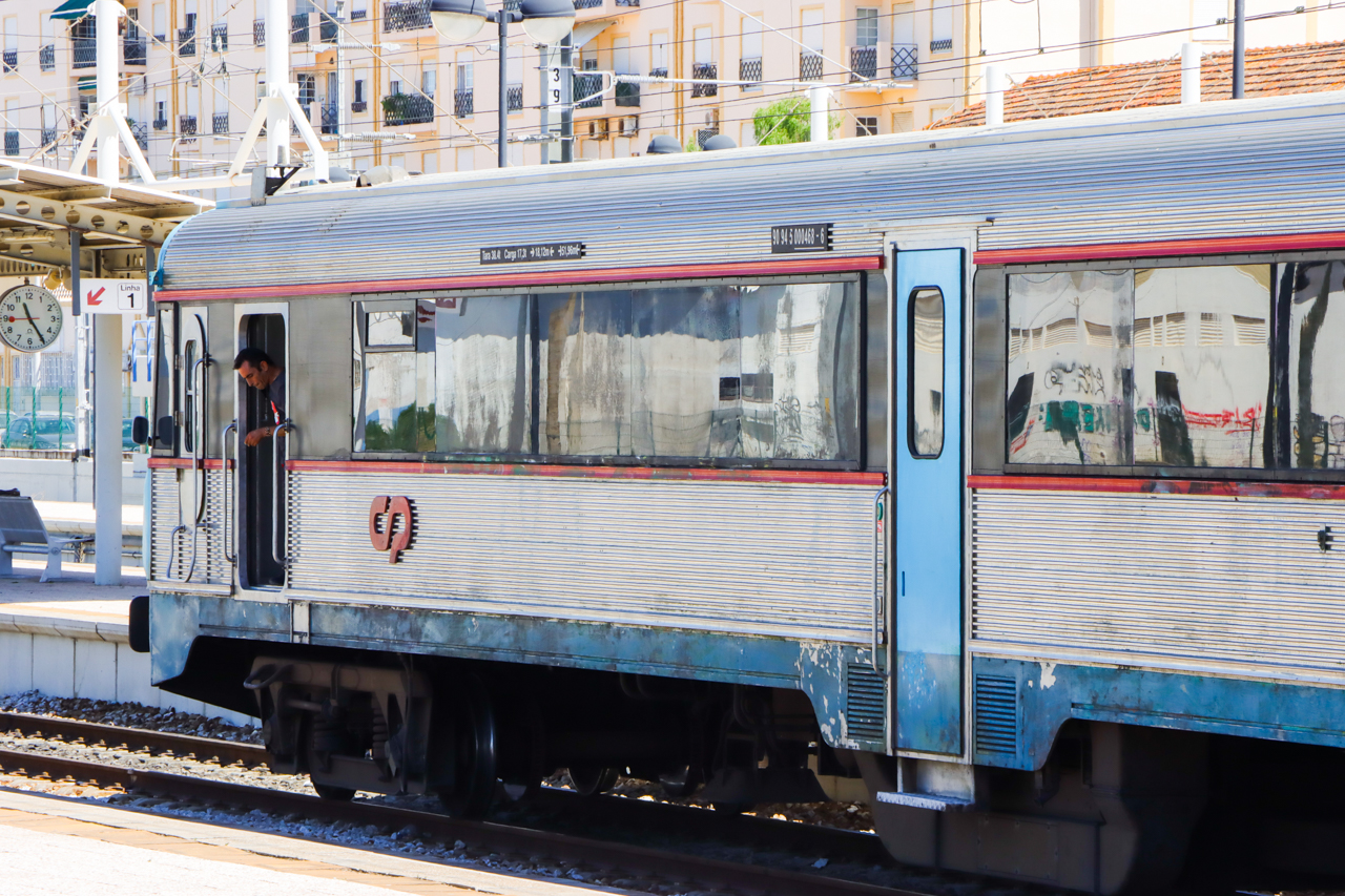 Sul Informação - Passe Ferroviário Nacional para comboios regionais entra hoje em vigor